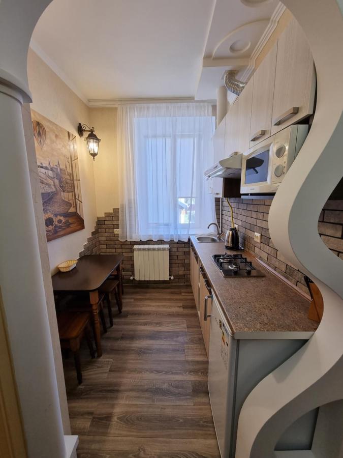 Petropavlivska Apartment Тиха Вуличка В Центрі Старого Міста Kamianets-Podilskyi Exterior photo
